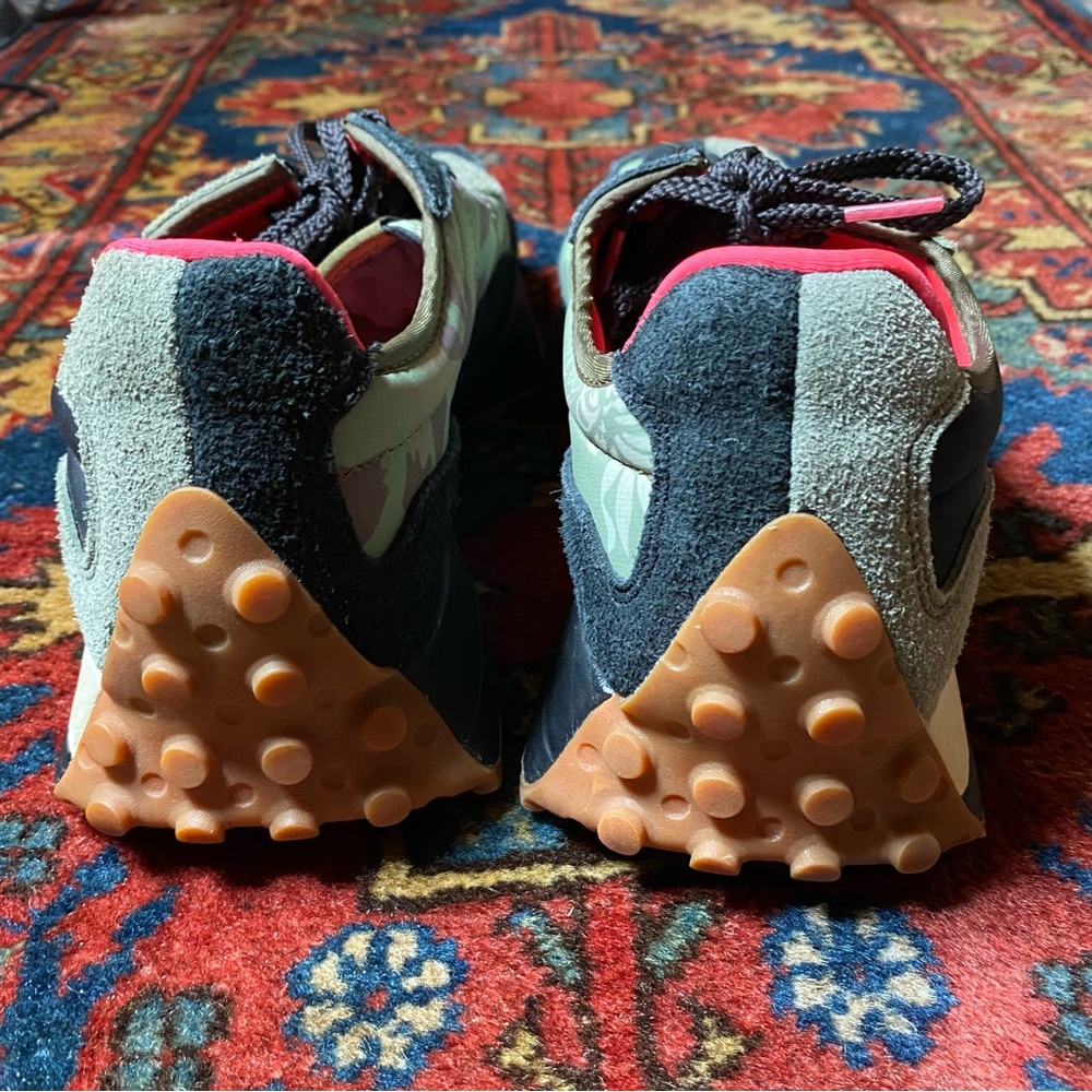 New Balance Men's Limited Edt x SBTG Urban Islander Sneakers - Picture 7 of 10